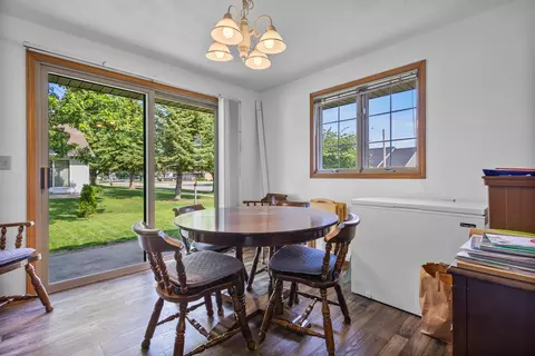 Dining - 3610 N Terri Ln, Appleton, WI 54914 photo 3 of 4
