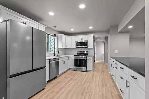 Kitchen - 929 E Northwood Dr, Appleton, WI 54911 photo 1 of 2