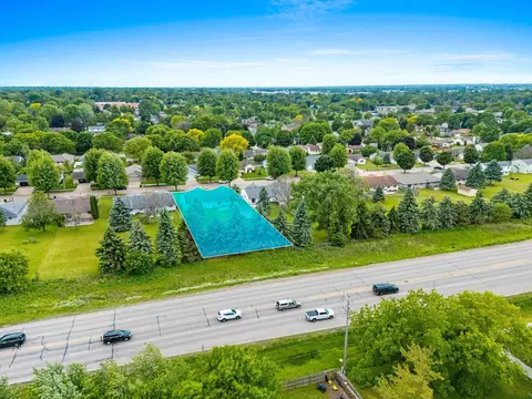 View/Area - 1416 W Weiland Ln, Appleton, WI 54914 photo 7 of 11