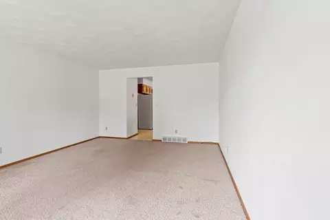 Living - 1416 W Weiland Ln, Appleton, WI 54914 photo 3 of 3