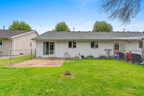 Exterior - 1416 W Weiland Ln, Appleton, WI 54914 photo 7 of 13