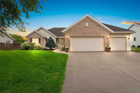 497 Welland Ave, Green Bay, WI 54311