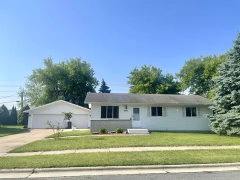 2201 Joyce St, Kaukauna, WI 54130