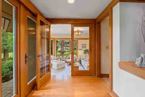 Entry Way - 1225 W Cedar St, Appleton, WI 54914 photo 3 of 3