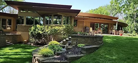 1225 W Cedar St, Appleton, WI 54914