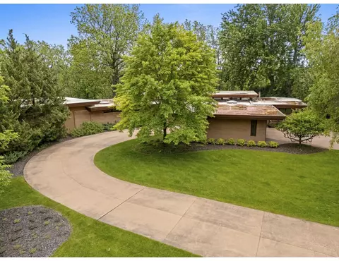 Exterior - 1225 W Cedar St, Appleton, WI 54914 photo 3 of 13