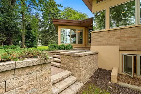 Exterior - 1225 W Cedar St, Appleton, WI 54914 photo 8 of 13