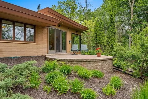 Exterior - 1225 W Cedar St, Appleton, WI 54914 photo 12 of 13