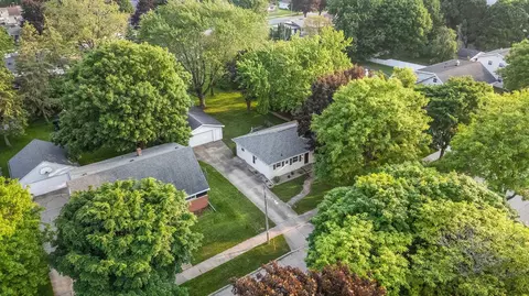 View/Area - 931 W Lindbergh St, Appleton, WI 54914 photo 5 of 9