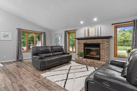 54 Opportunity Way, Appleton, WI 54915 photo 13