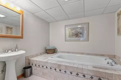 w6035 Paige Way, Appleton, WI 54915 photo 37