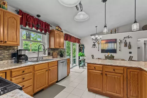 w6035 Paige Way, Appleton, WI 54915 photo 11