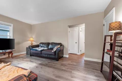 Entry Way - 210 S Summit St, Appleton, WI 54914 photo 1 of 3