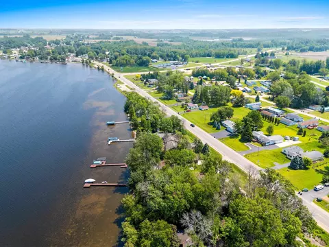 View/Area - w4392 Crystal Drive, Cecil, WI 54111 photo 10 of 15