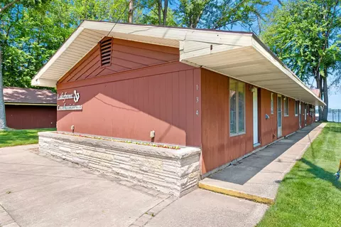 w4392 Crystal Drive, Cecil, WI 54111