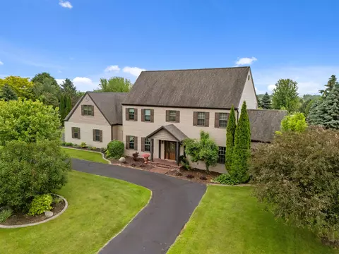 5193 High Pointe Dr, Winneconne, WI 54986