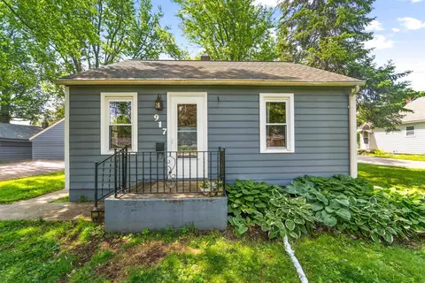 917 Short St, Appleton, WI 54915