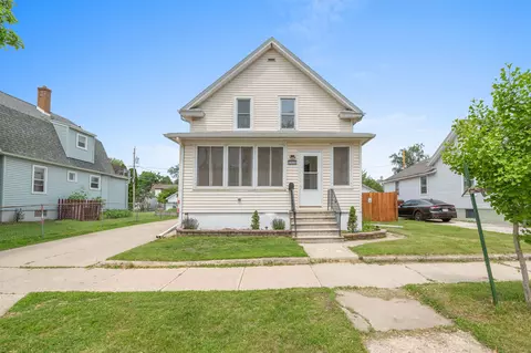 1559 Ellis St, Green Bay, WI 54302