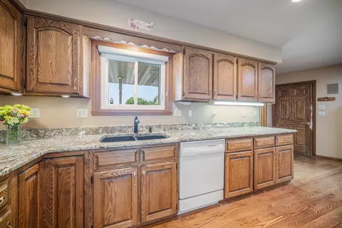 n9640 Gina Drive, Appleton, WI 54915 photo 7