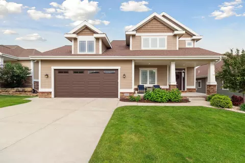 1008 Tara Ln, Waunakee, WI 53597