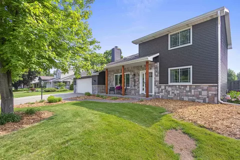 2401 Ingold Ct, Green Bay, WI 54313