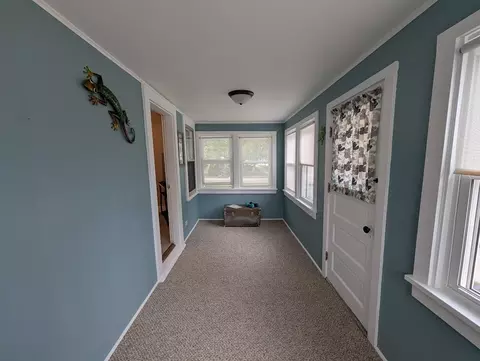 Entry Way - 219 Guenther St, Oshkosh, WI 54902 photo 2 of 3