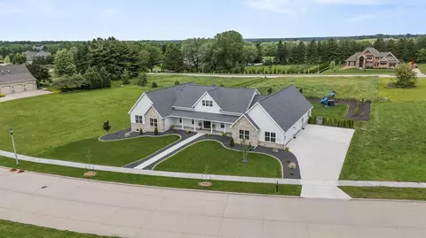 View/Area - 7205 N Trinity Ct, Appleton, WI 54913 photo 3 of 6