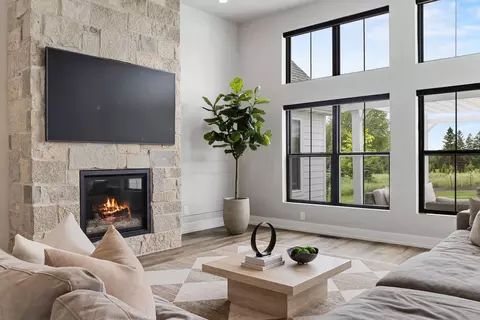 Living - 7205 N Trinity Ct, Appleton, WI 54913 photo 7 of 8