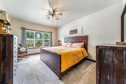 Bedroom - 5090 N Milkweed Trl, Appleton, WI 54913 photo 1 of 7