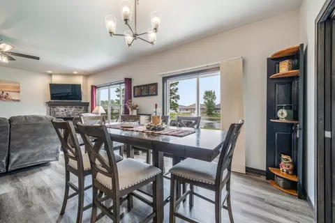 Dining - 5090 N Milkweed Trl, Appleton, WI 54913 photo 1 of 5
