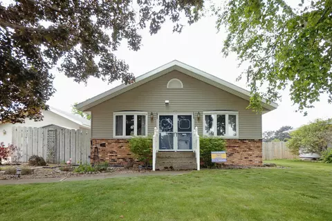 215 Marcoe St, North Fond Du Lac, WI 54937