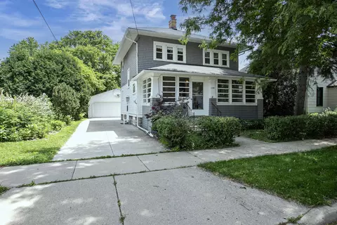 1108 N Division St, Appleton, WI 54911