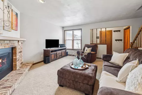 Other - 725 S Westhaven Pl #G, Appleton, WI 54914 photo 2 of 7