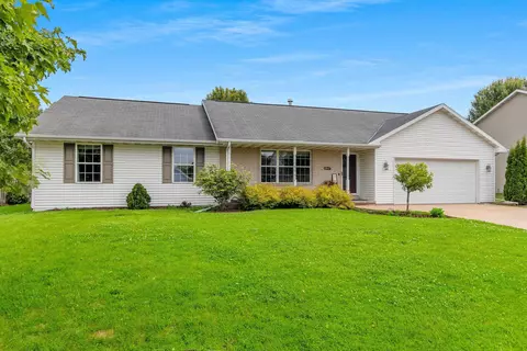 2847 Virgo Rd, Green Bay, WI 54311