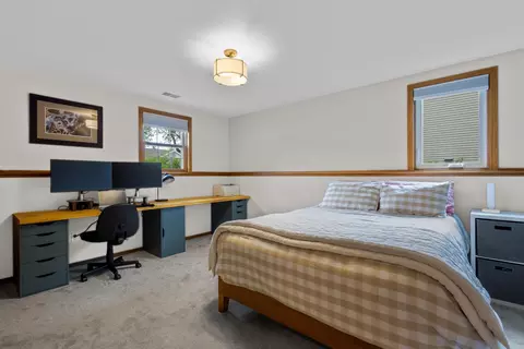 Bedroom - n256 Springfield Drive, Appleton, WI 54915 photo 1 of 6