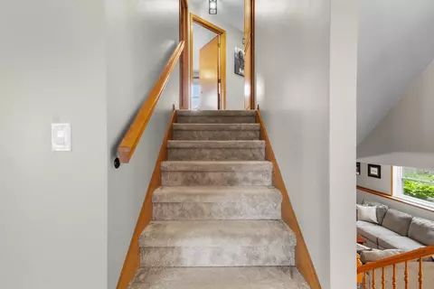 Entry Way - n256 Springfield Drive, Appleton, WI 54915 photo 3 of 3
