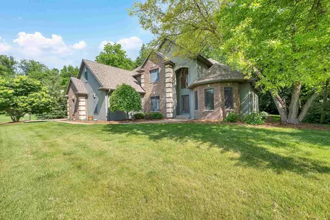 Exterior - w3866 Lone Oak Drive, Appleton, WI 54913 photo 6 of 14