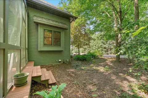 Exterior - w3866 Lone Oak Drive, Appleton, WI 54913 photo 11 of 14