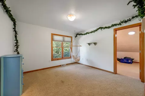 Bedroom - w3866 Lone Oak Drive, Appleton, WI 54913 photo 3 of 9