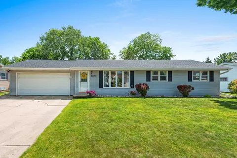 2480 Eileen St, Green Bay, WI 54311