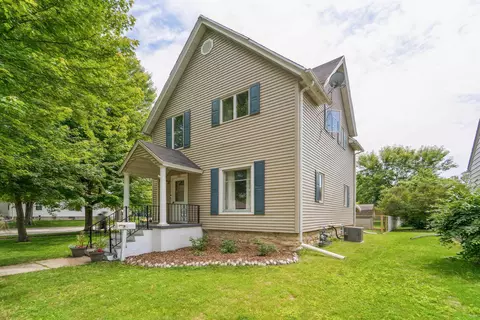 266 E 10th St, Fond Du Lac, WI 54935