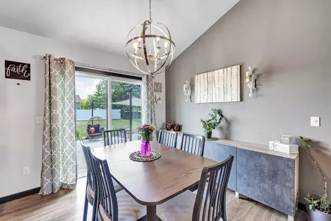 Dining - 582 Clay St, Wrightstown, WI 54180 photo 1 of 2