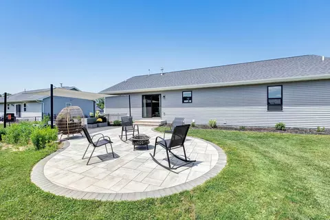 Exterior - 582 Clay St, Wrightstown, WI 54180 photo 2 of 10