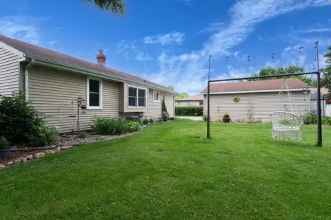 1918 E Pauline St, Appleton, WI 54911 photo 32