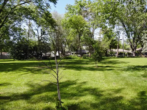 1918 E Pauline St, Appleton, WI 54911 photo 36