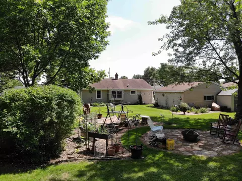 1918 E Pauline St, Appleton, WI 54911 photo 38