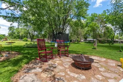 1918 E Pauline St, Appleton, WI 54911 photo 31