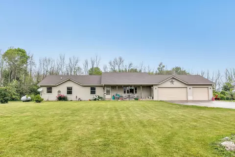 6531 County Road Kb, Denmark, WI 54208