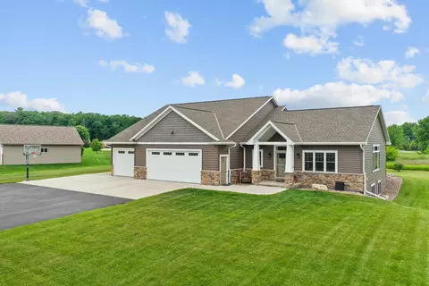 5952 Degardin Rd, New Franken, WI 54229