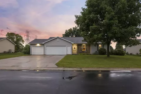 w5355 Linden Hill Drive, Appleton, WI 54915